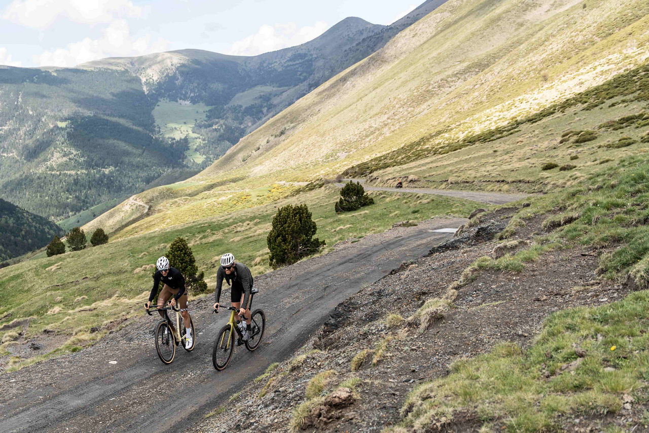/content/dam/visitandorra/ca/assets/images/què-fer/natura/ciclisme/empreses-/andorra-cycling-min-compressed.jpg