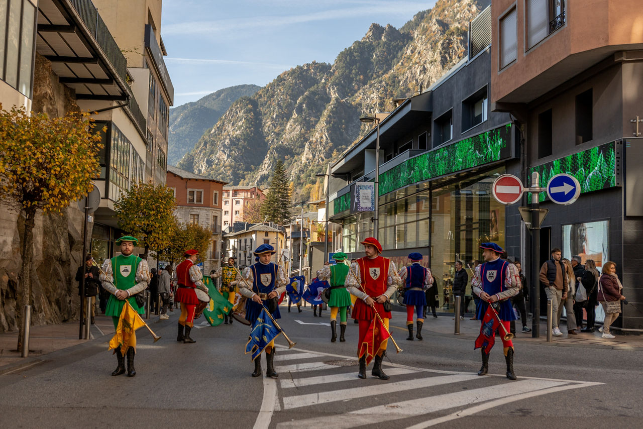 andorraworld-desantis-carolina-2024-2024--espectacle-itinerant--horitzontal--SAIF--Shop-in-Andorra-festival-_V7A6491.jpg