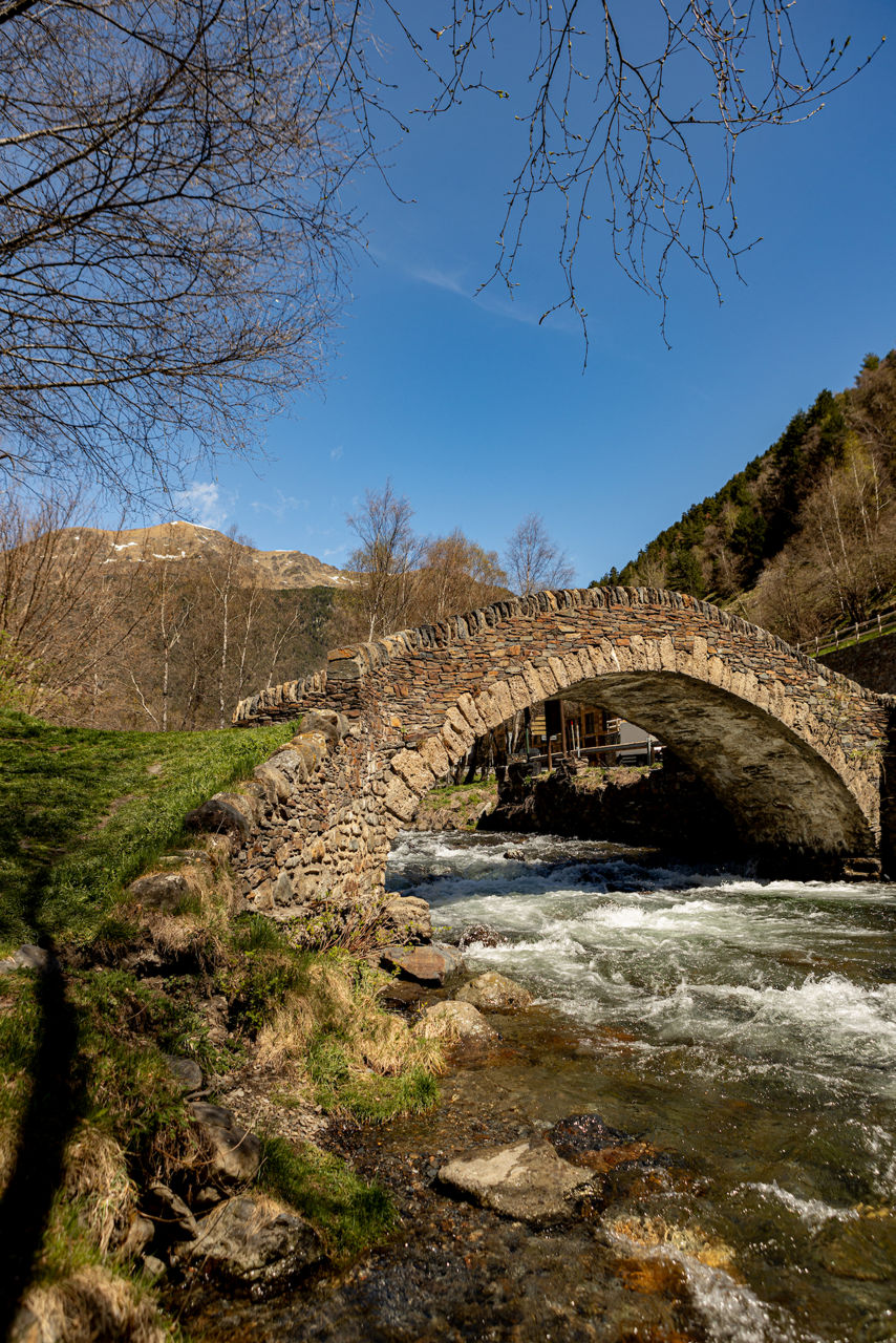 /content/dam/visitandorra/ca/assets/images/què-fer/cultura/cultural-itineraries/ordino/andorraworld-desantis-carolina-2024-Ordino-3V7A2587-Pont-estarell.jpg
