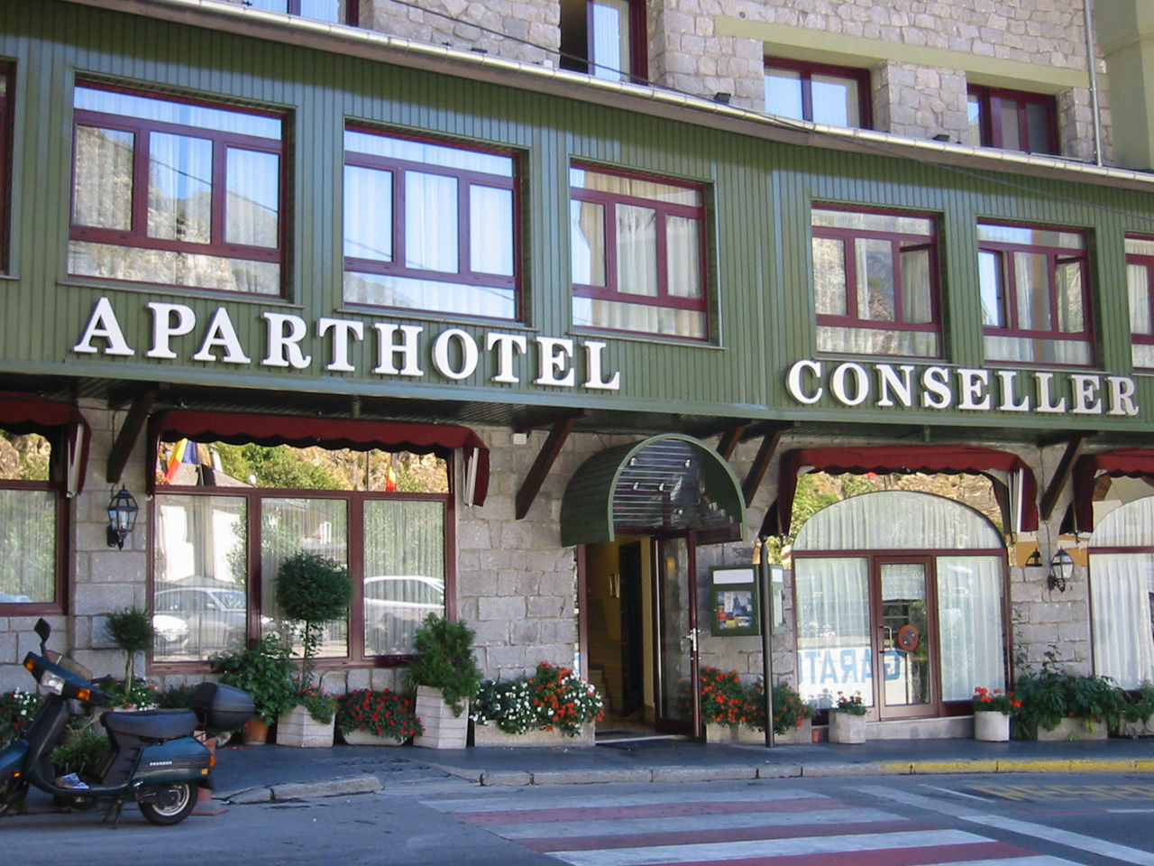 aparthotel-conseller.jpg