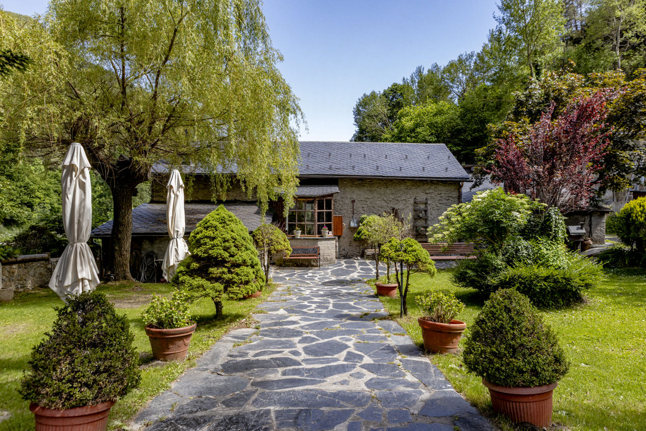 /content/dam/visitandorra/ca/assets/images/què-fer/gastronomia/millor-cuina-tradicional-a-les-bordes/borda entrada gastronomia.jpg