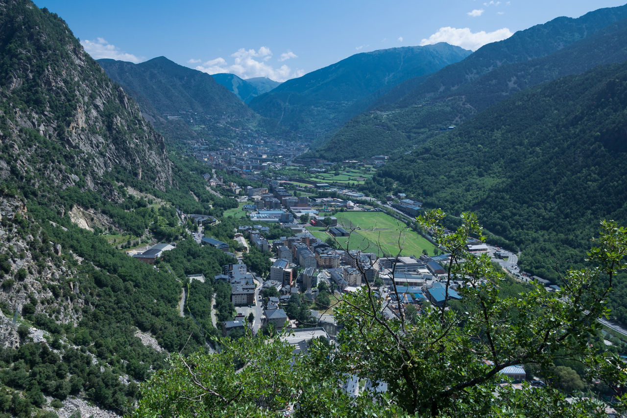 /content/dam/visitandorra/ca/assets/images/què-fer/compres/shopping/erv_15072013_7478_conjunt_enclar (1).jpg