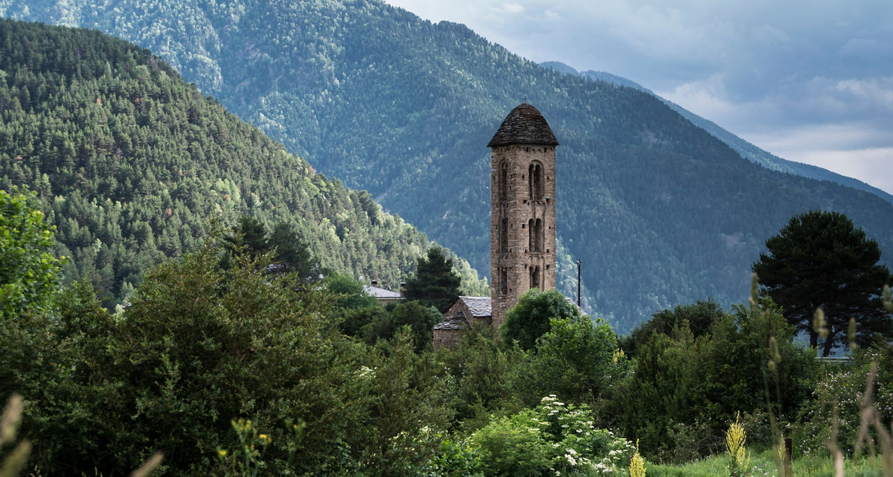 /content/dam/visitandorra/ca/assets/images/què-fer/cultura/esglèsies-d'andorra/erv_20130711_6895_esglesia_sant_.miquels_engolasters.jpg