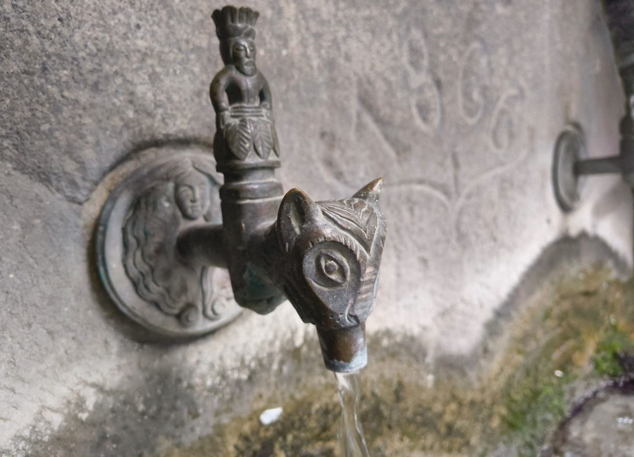 font dels coms detall sant julia_.jpg