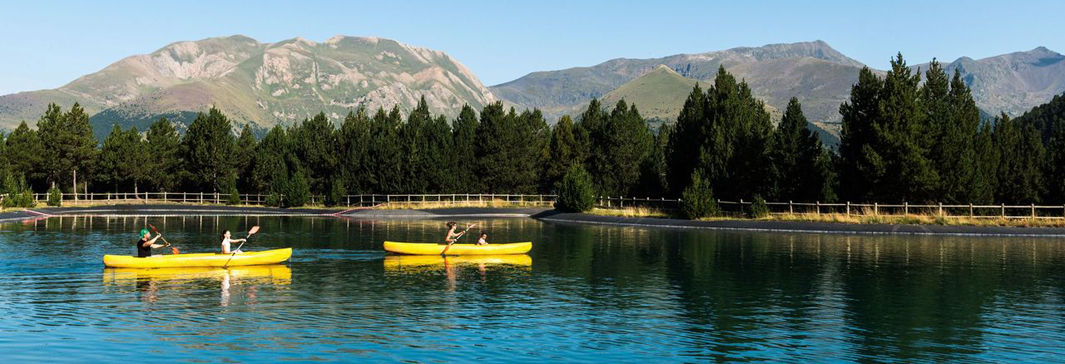 /content/dam/visitandorra/ca/assets/images/què-fer/natura/activitats-d'estiu-a-andorra/grandvalira estiu cc18 canoe.jpg