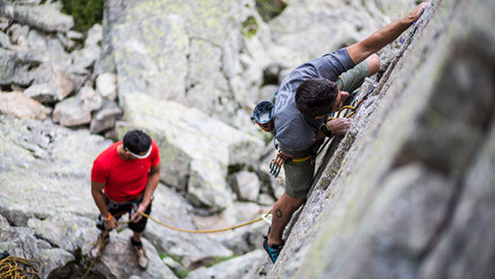 /content/dam/visitandorra/ca/assets/images/què-fer/natura/active-tourism-companies-entities/natura i aventura - escalada.jpg