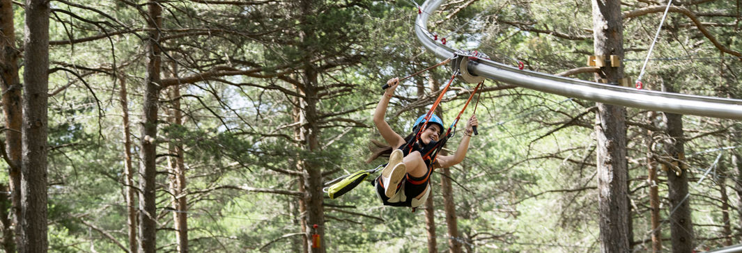 /content/dam/visitandorra/ca/assets/images/què-fer/natura/activitats-d'estiu-a-andorra/naturland estiu forestline cc18.jpg