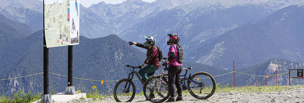 /content/dam/visitandorra/ca/assets/images/què-fer/natura/activitats-d'estiu-a-andorra/pal estiu bike park cc18 correcte.jpg