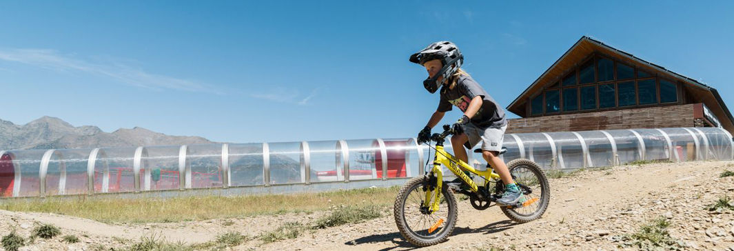 /content/dam/visitandorra/ca/assets/images/què-fer/natura/activitats-d'estiu-a-andorra/pal estiu bike world cc18.jpg