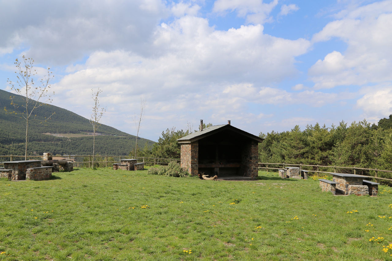 /content/dam/visitandorra/ca/assets/images/què-fer/gastronomia/zones-de-picnic/picnic-coll-de-la-plana.JPG