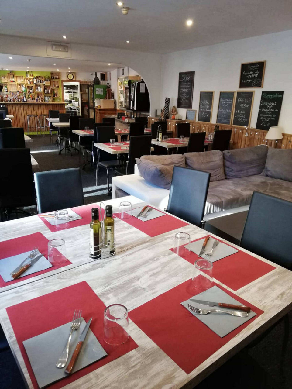 restaurant hotel mirtil.jpg