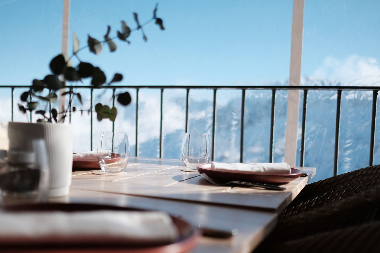 /content/dam/visitandorra/ca/assets/images/què-fer/natura/grandvalira-estiu/restaurant solanelles 1.jpg