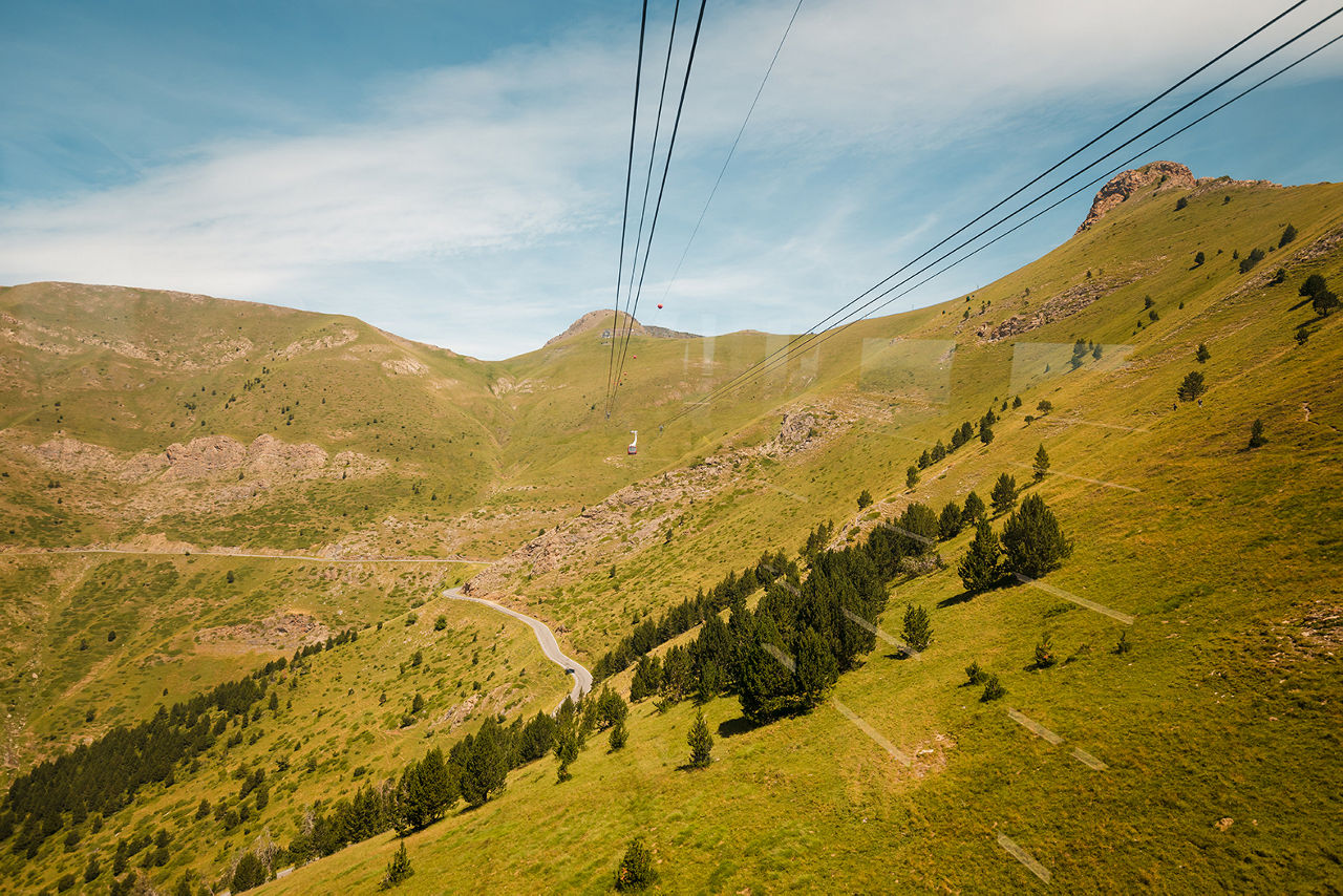 /content/dam/visitandorra/ca/assets/images/què-fer/natura/pal-arinsal-estiu/vista muntanya pal arinsal.jpg