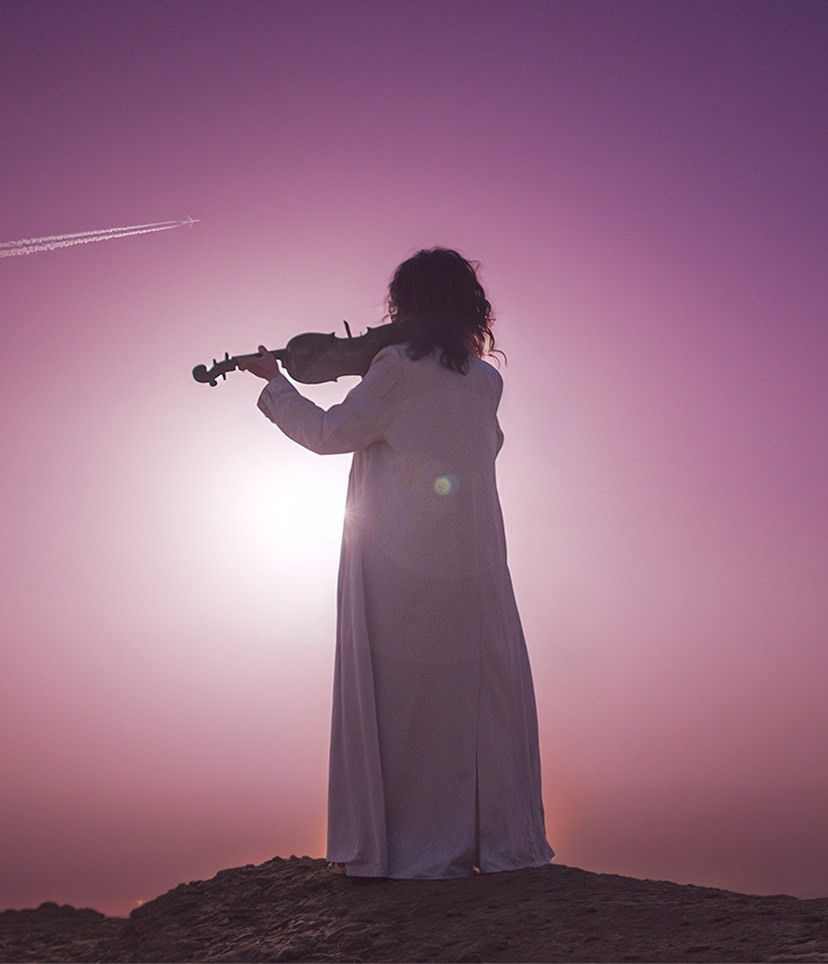 Violine at The Edge of The World