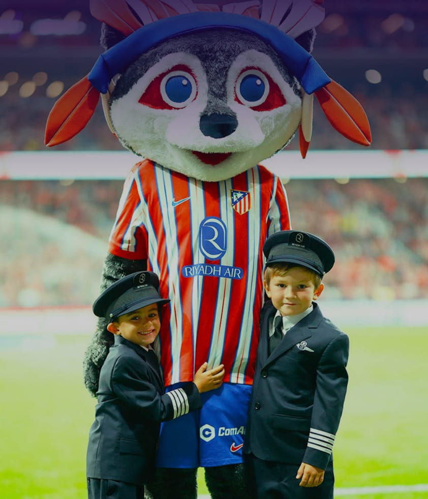 An unforgetabble encounter with the Atlético de Madrid mascot 