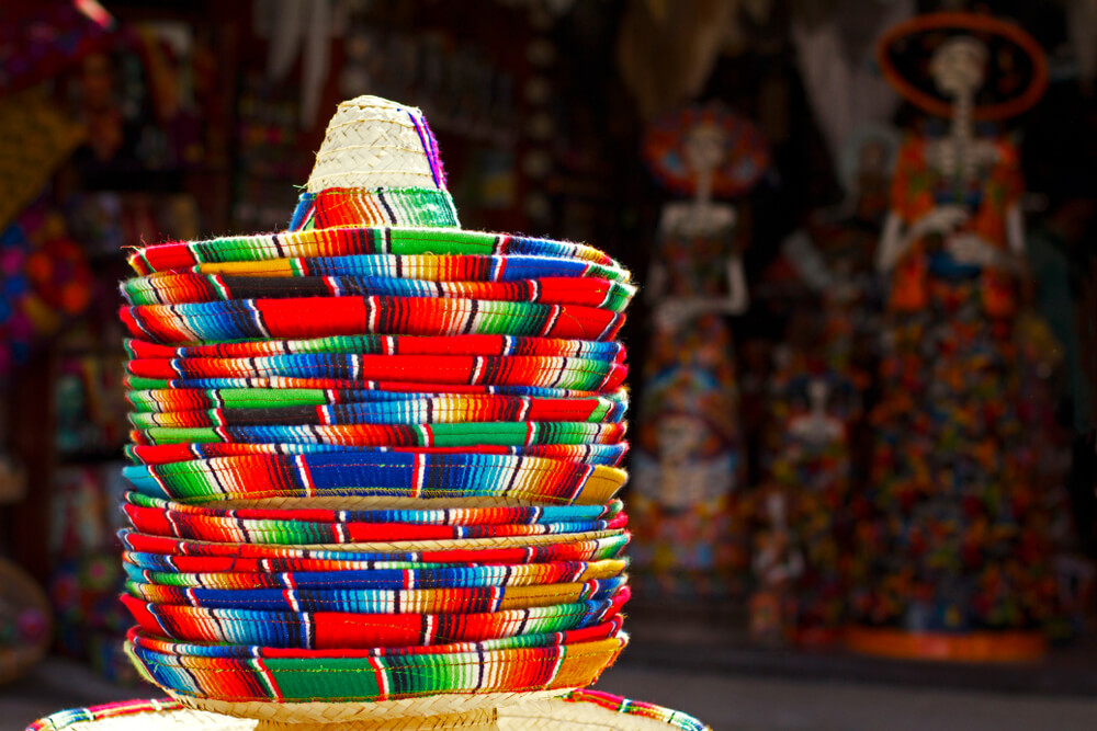 5th Avenue Playa del Carmen is where you can find colorful Mexican handicrafts