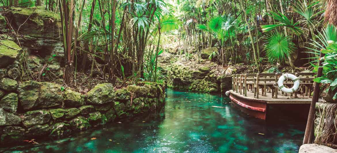 Planning an escape? Head to the best beaches near Cadiz for a spot of sun