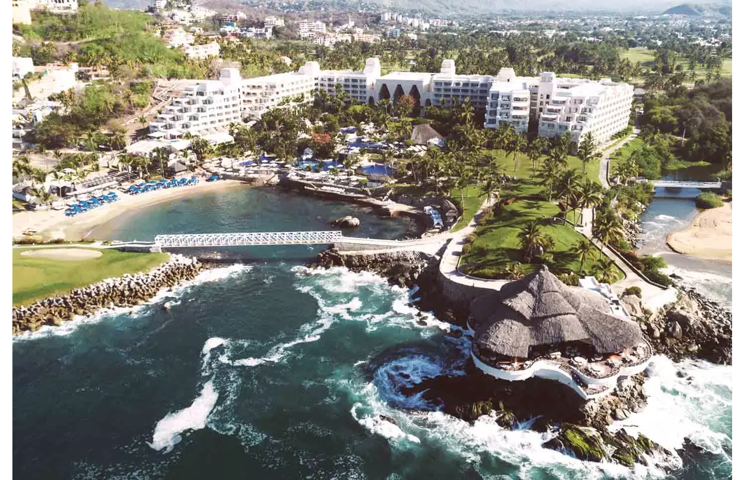 Barcelo Karmina - uno de los mejores hoteles todo incluido del Pacífico - Surf Mexico