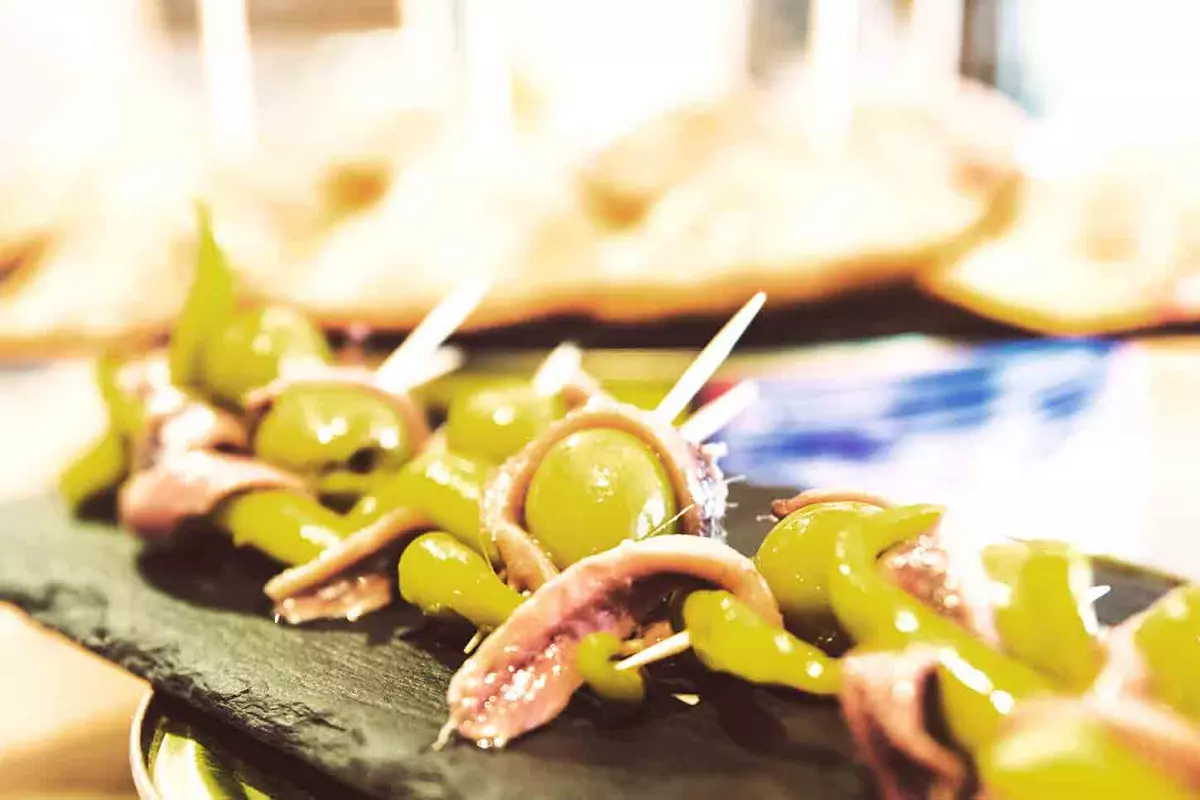 Pintxos vascos Delicias para tu escapada al Pa s Vasco