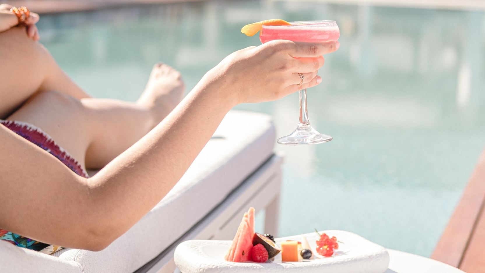 Pool Bar Nao 