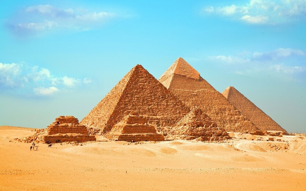 Ägypten Sehenswürdigkeiten: Pyramiden von Gizeh.