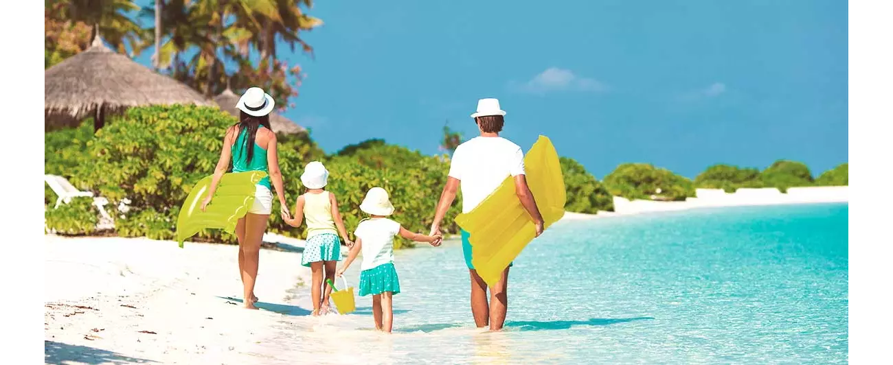 Cinq conseils pour des vacances en famille à la plage sans tracas