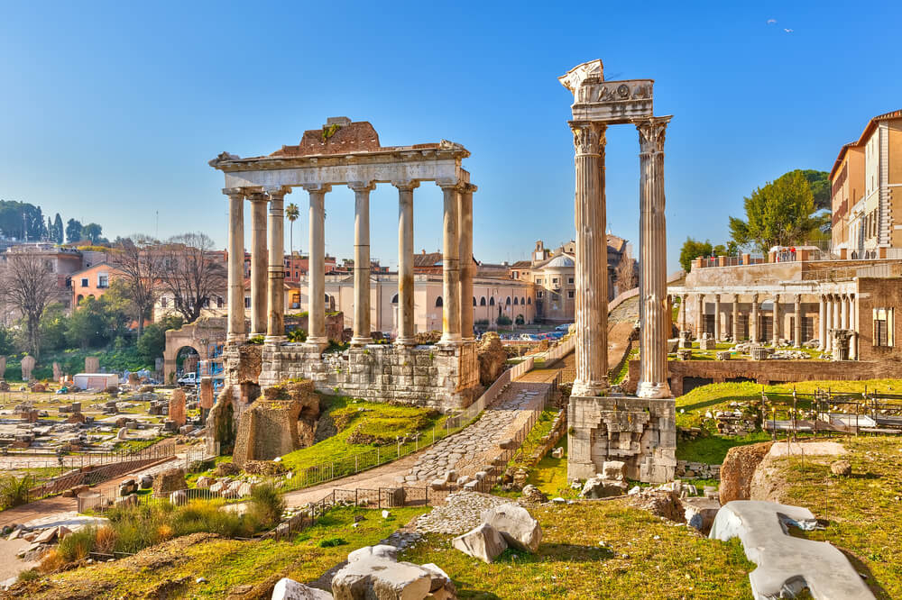 Eine der berühmtesten Ausgrabungsstätten der Welt: das Forum Romanum.