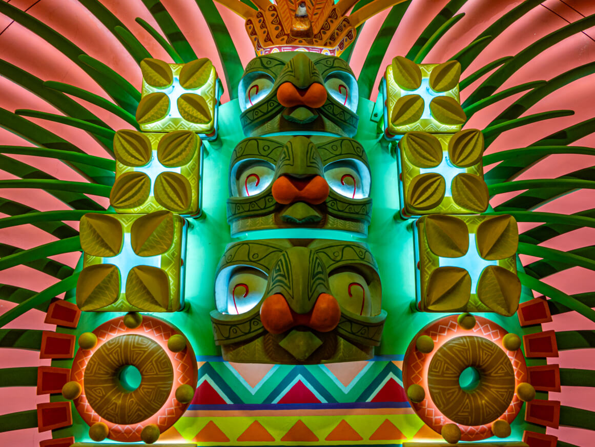 The Barceló Maya Caribe decoration is inspired by Mayan architecture.