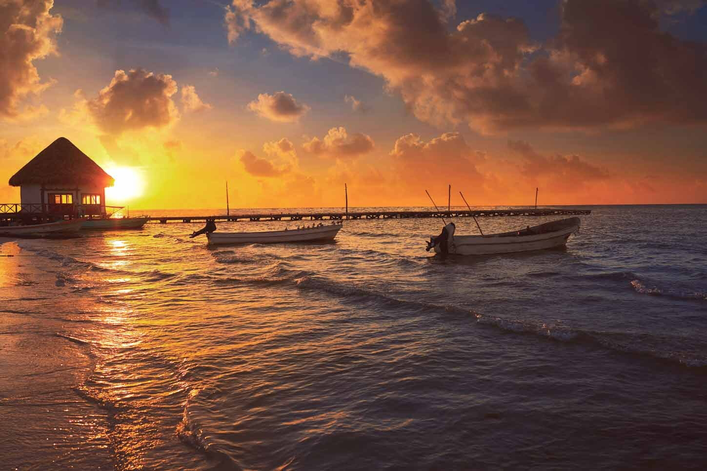 Plan a vacation to these nice Caribbean islands to visit for a daytrip excursion