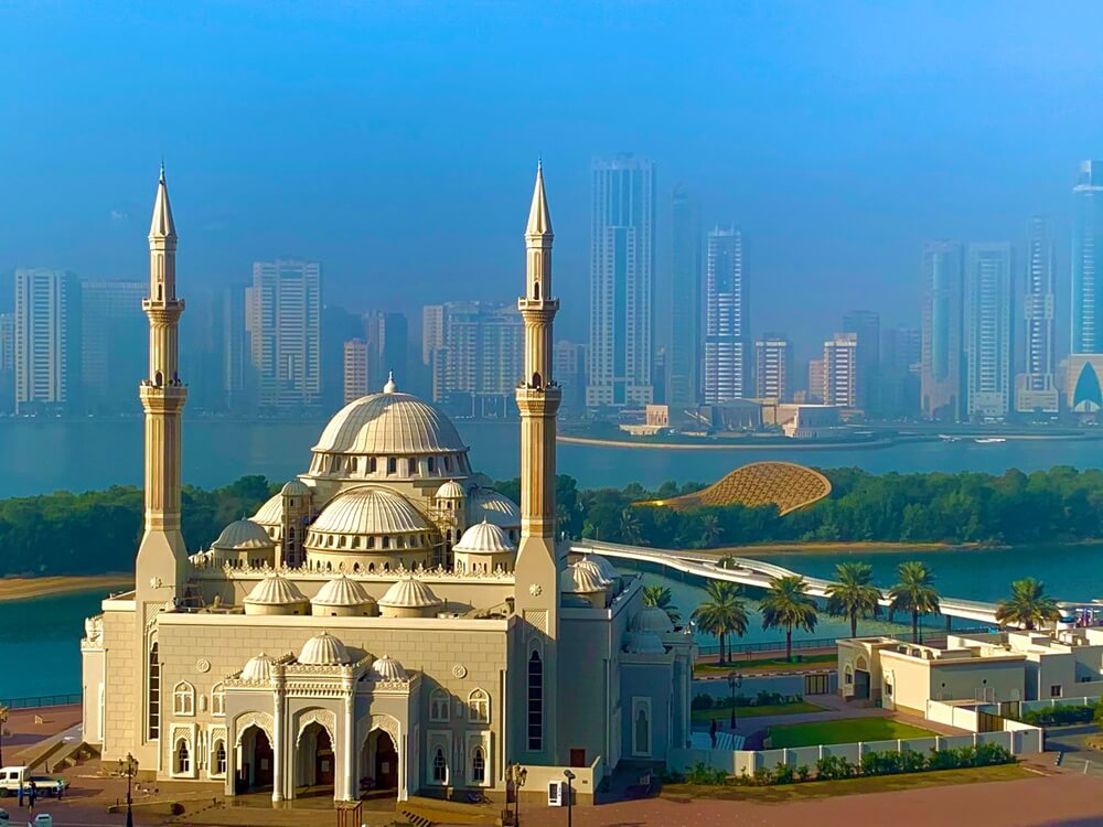Take a day trip to Sharjah from Dubai to visit Al Noor Mosque.