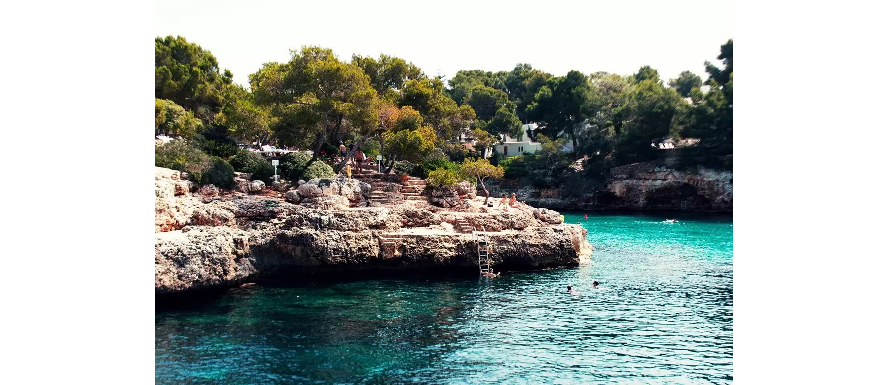 Visit the Balearics and discover the best blue flag beaches in Mallorca