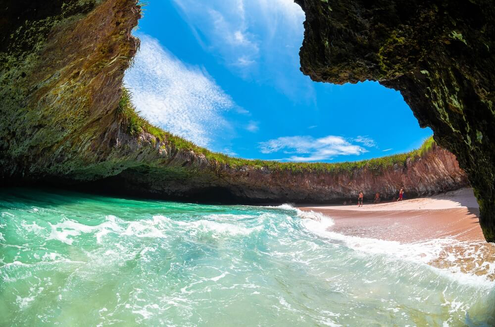 Riviera Nayarit: A natural sinkhole swimming spot