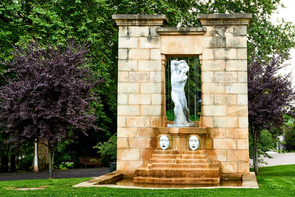 Denkmal im Doña-Casilda-Park in Bilbao.