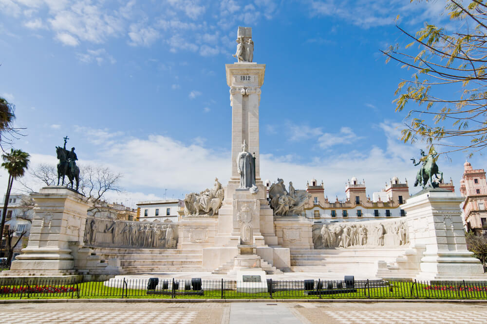 Das Denkmal der ersten spanischen Verfassung in Cádiz