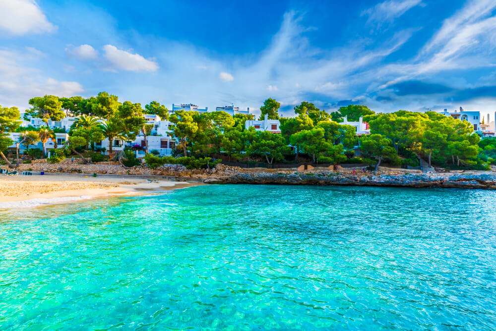 Cala Ferrera: View of the stunning Cala Serena beach in Majorca