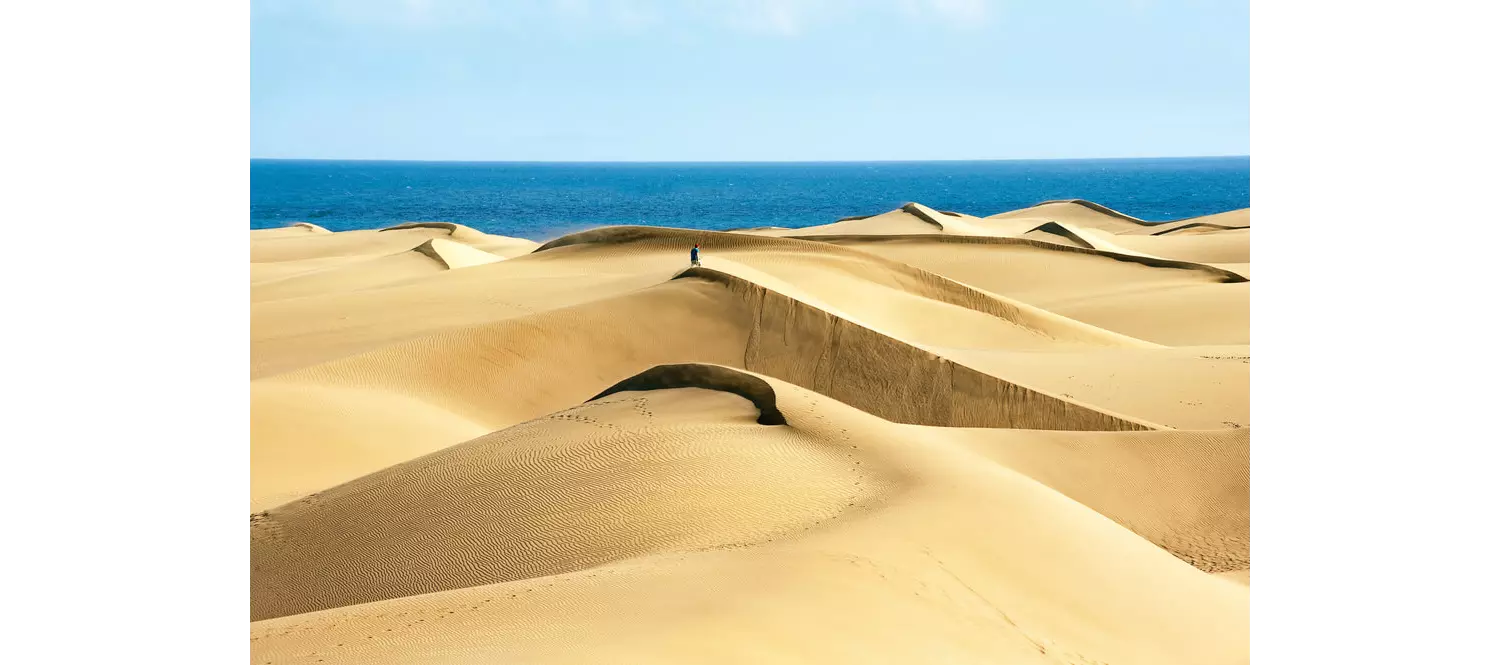 Canary Islands in February: The Maspalomas Dunes with the Ocean in the background