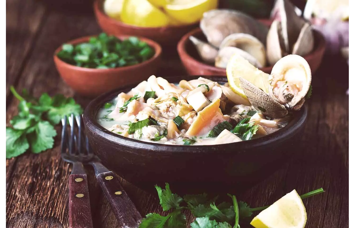 Il ceviche è uno dei piatti caraibici più conosciuti a livello internazionale