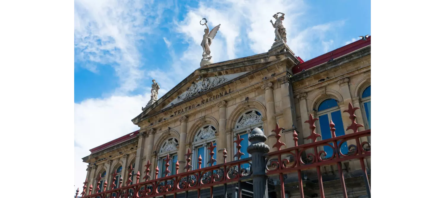 Costa Rica Kultur: das Nationaltheater in San José.