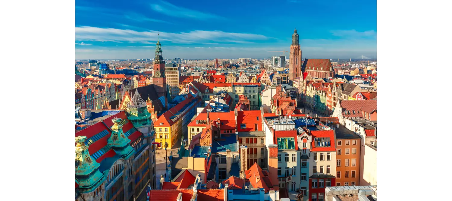 Cyber Monday Reisen: Altstadt von Warschau aus der Vogelperspektive.