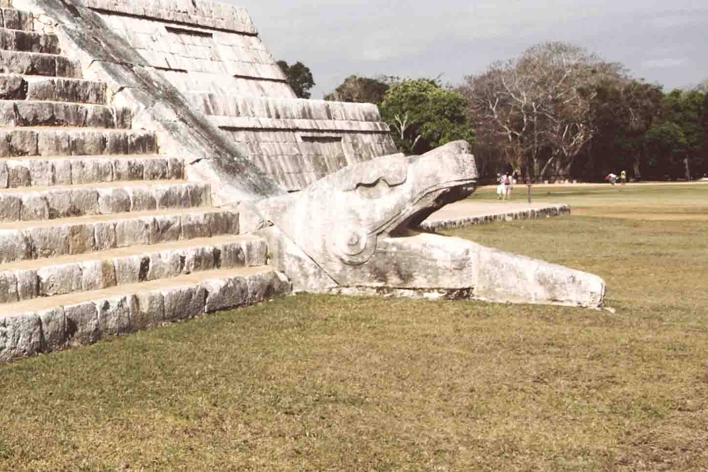 Descenso de la serpiente en Chichén Itzá
