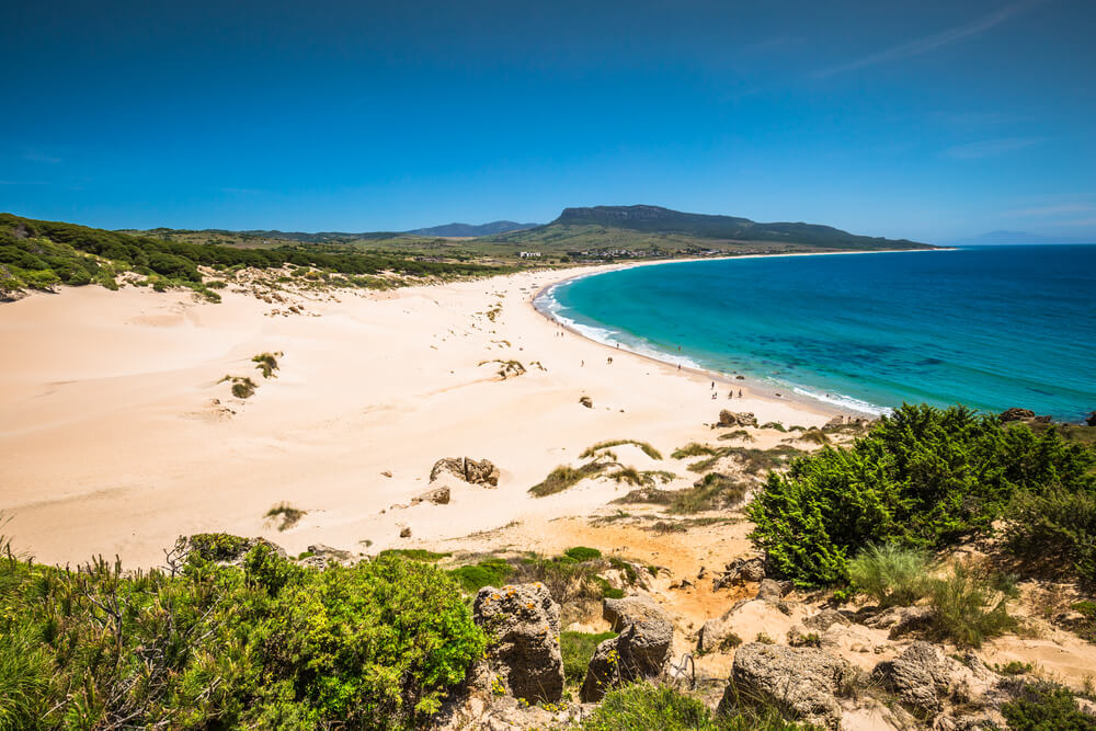 Sicht von der Düne aus auf den Playa de Bolonia.