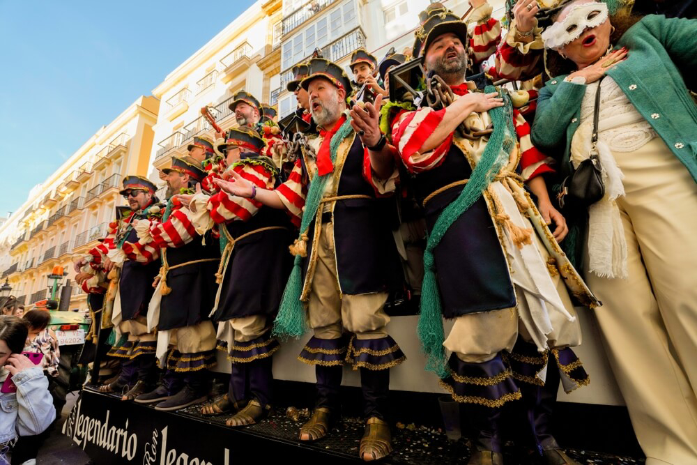 a donde viajar en febrero 