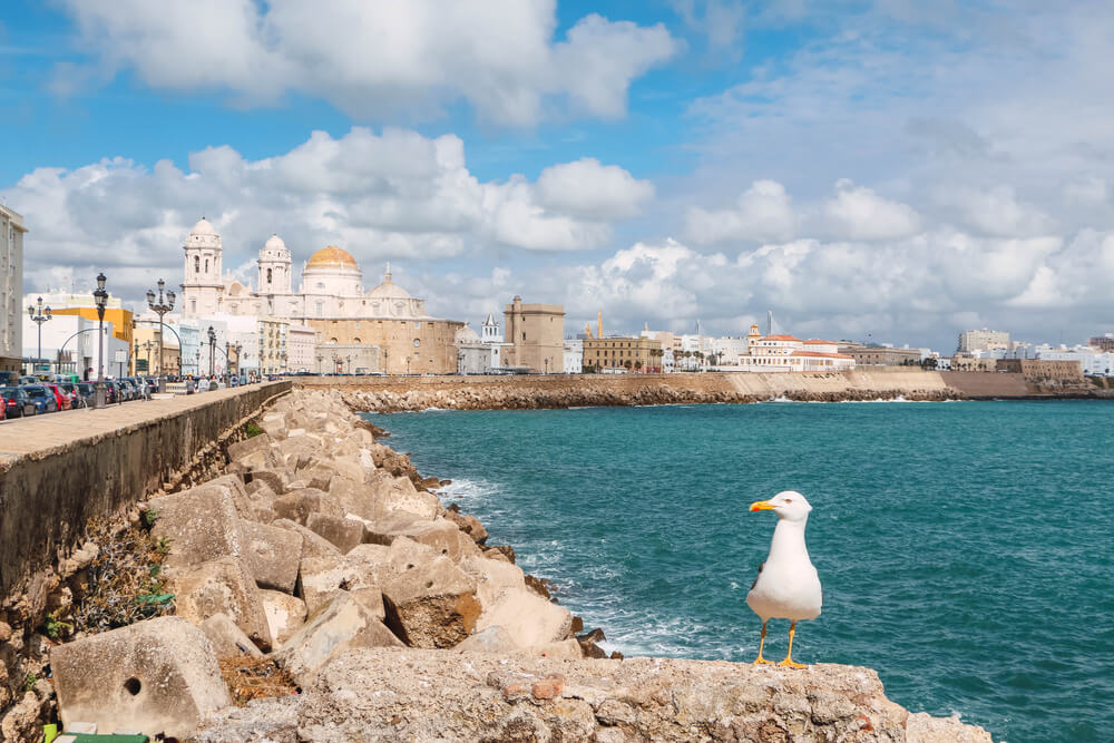 donde viajar en mayo españa 