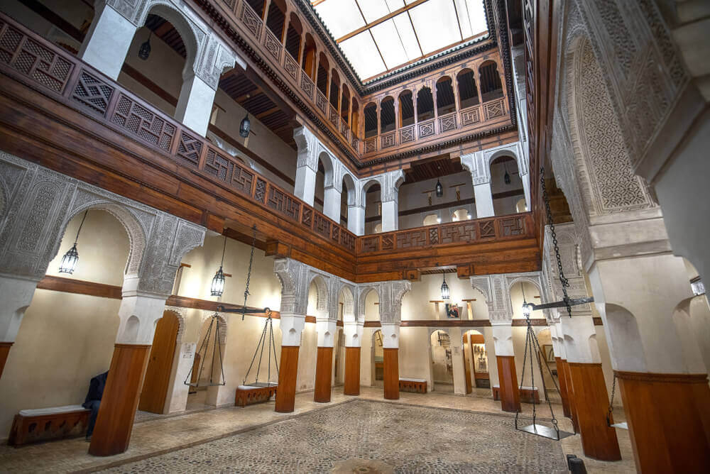 Fes Sehenswürdigkeiten: Innenhof des Funduq al-Nejjarin Museum.