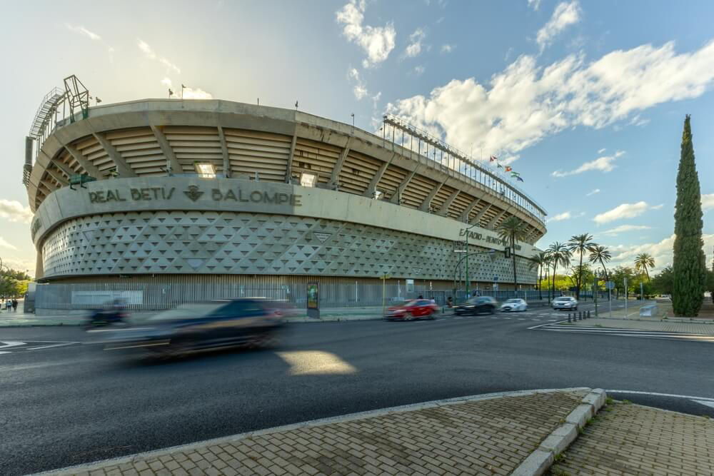 Benito Villamarín: The Real Betis Benito Villamarín stadium from the street