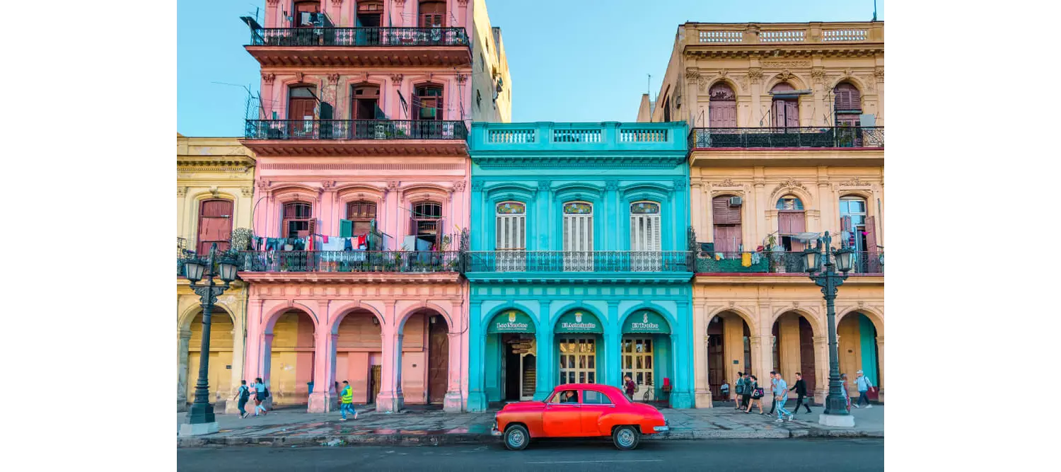 Hemingway Cuba: A street view of a typical Havana neighbourhood with colourful buildings