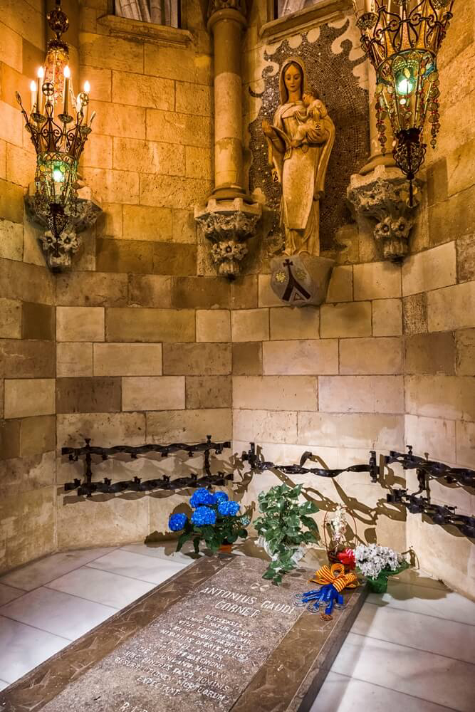 la sagrada familia historia