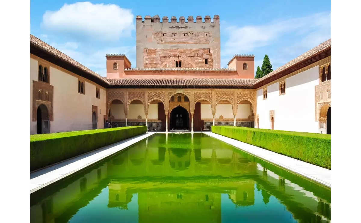 History of the Alhambra: Uncover the mystical past of the palace