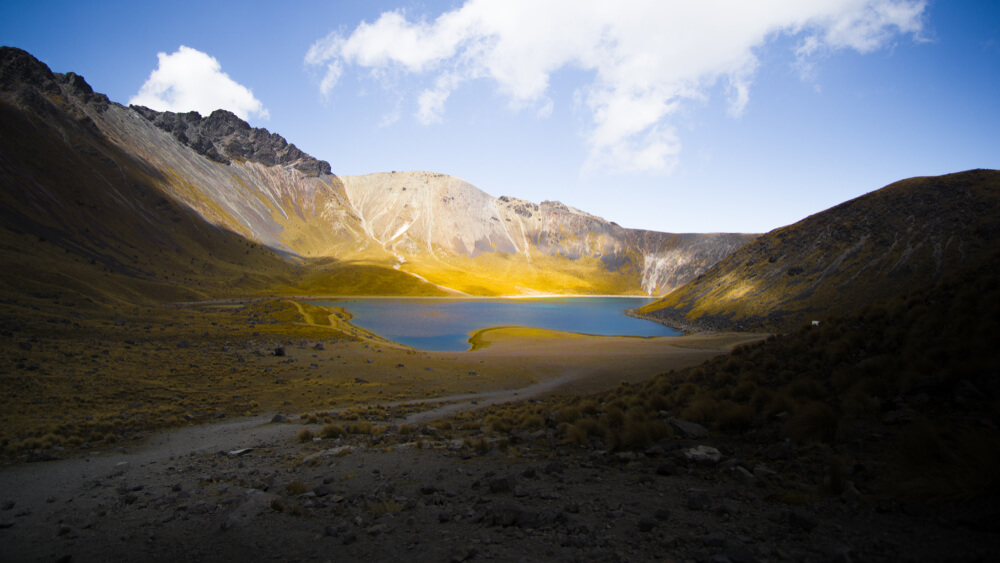 Bergsee im Krater des Vulkans Nevado de Toluca in Mexiko.