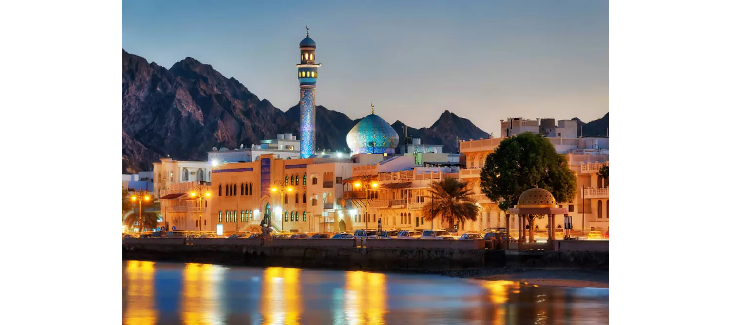 Fly with a baby: The mosques and traditional architecture of Oman
